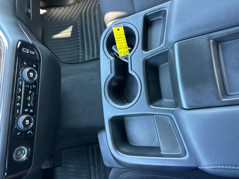 Used 2023 Chevrolet Silverado 1500 LT AWD/4WD image 25
