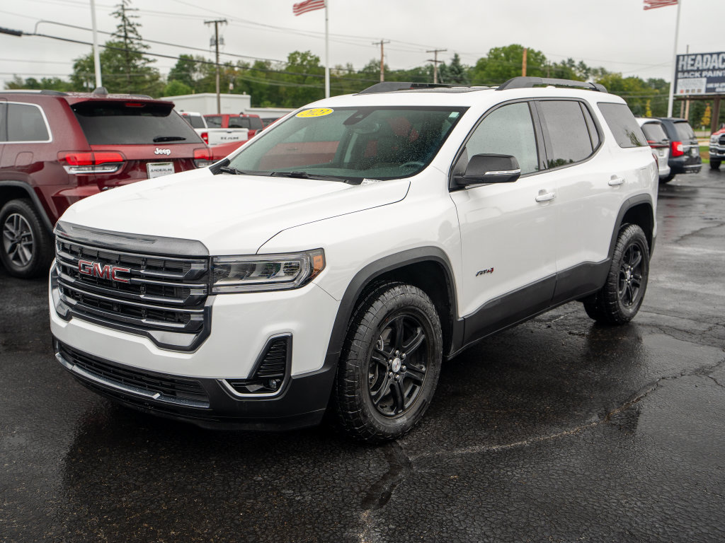 Used 2023 GMC Acadia AT4 w/ Preferred Package AWD/4WD image 2