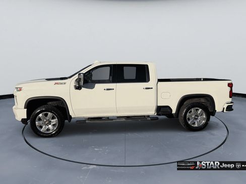 Used 2021 Chevrolet Silverado 2500 LTZ w/ Z71 Chrome Sport Edition AWD/4WD image 7