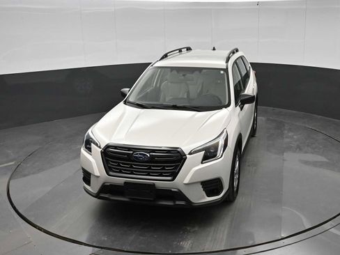 Used 2024 Subaru Forester AWD/4WD image 26