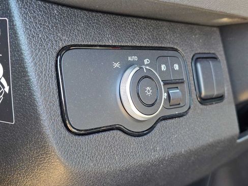 Used 2026 Mercedes-Benz Sprinter 2500 image 25