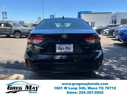 Used 2024 Toyota Corolla LE FWD image 7