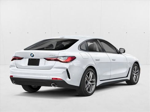 New 2027 BMW 430i RWD image 2