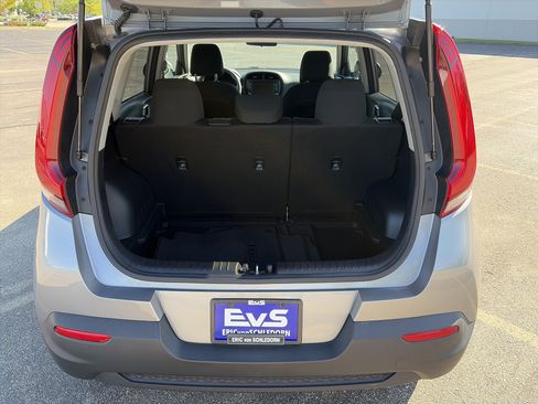 Used 2022 Kia Soul LX FWD image 14