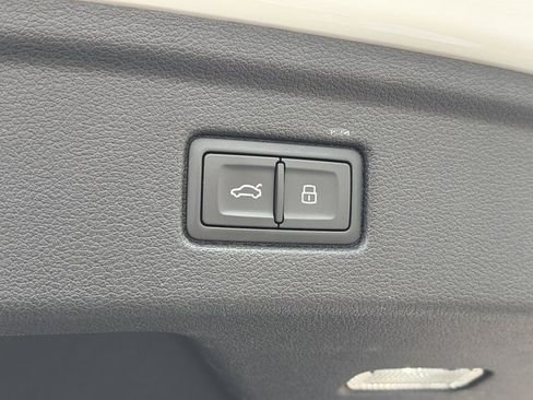 Used 2021 Audi A5 2.0T Premium Plus w/ Premium Plus image 7