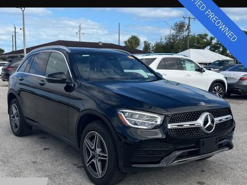 Used 2022 Mercedes-Benz GLC 300 4MATIC image 1