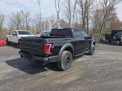 Used 2018 Ford F150 Raptor w/ Equipment Group 802A Luxury AWD/4WD image 3