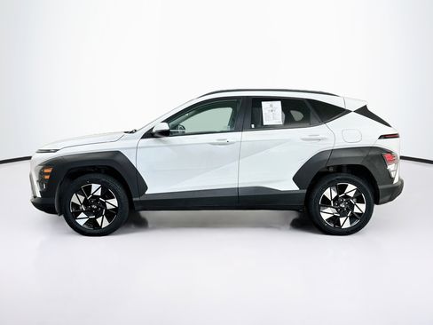Used 2025 Hyundai Kona SEL AWD/4WD image 4