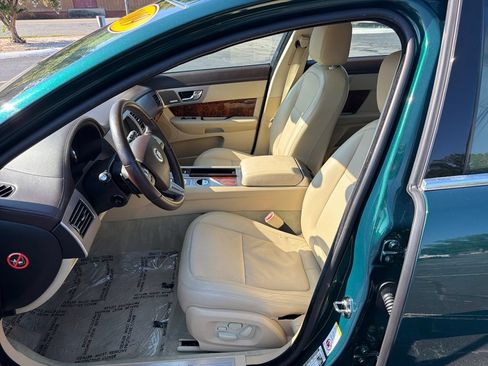 Used 2009 Jaguar XF Supercharged RWD image 29