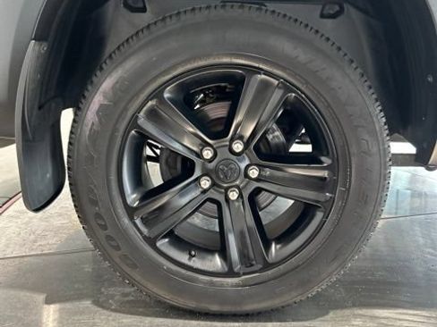 Used 2022 RAM 1500 Warlock w/ Electronics Group AWD/4WD image 16