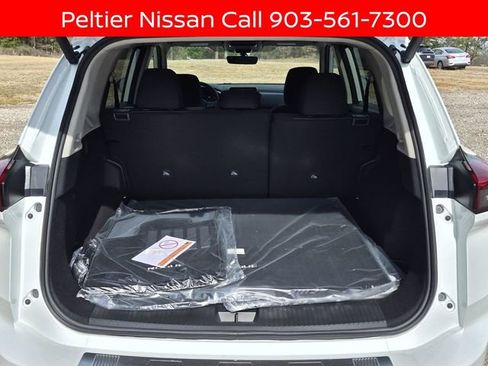 New 2026 Nissan Rogue SV w/ Cold Weather Package FWD image 6