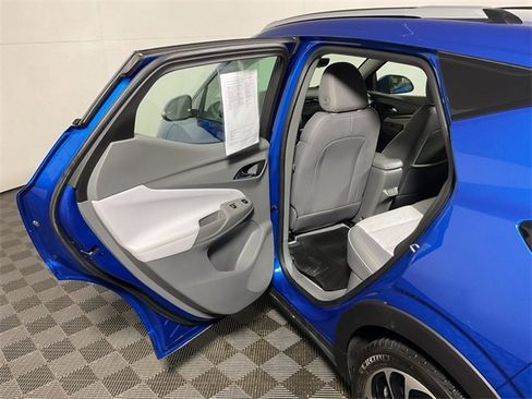 Used 2023 Chevrolet Bolt EUV Premier w/ Sun & Sound Package image 30