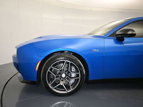New 2026 Dodge Charger R/T AWD/4WD image 9