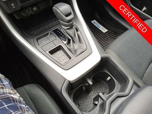 Used 2024 Toyota RAV4 LE image 22