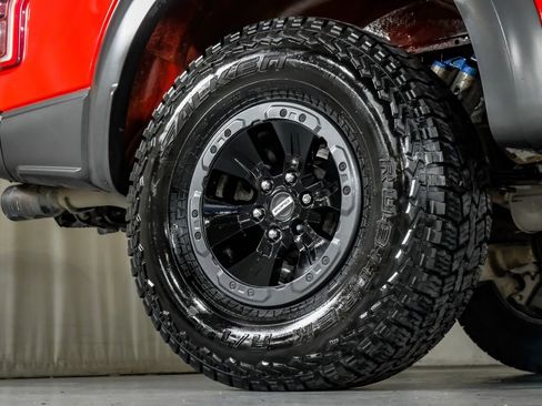 Used 2018 Ford F150 Raptor w/ Equipment Group 802A Luxury image 52