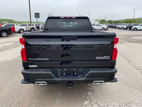 Used 2024 Chevrolet Silverado 1500 High Country AWD/4WD image 5