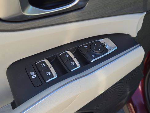 Certified 2024 Kia Sorento X-Line EX image 24