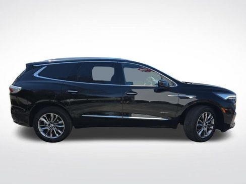 Used 2024 Buick Enclave Avenir w/ Avenir Technology Package FWD image 2