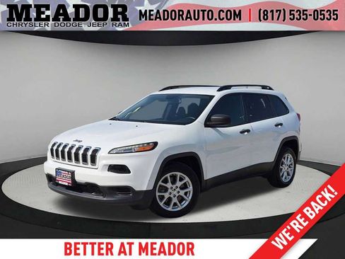 Used 2016 Jeep Cherokee Sport FWD image 1