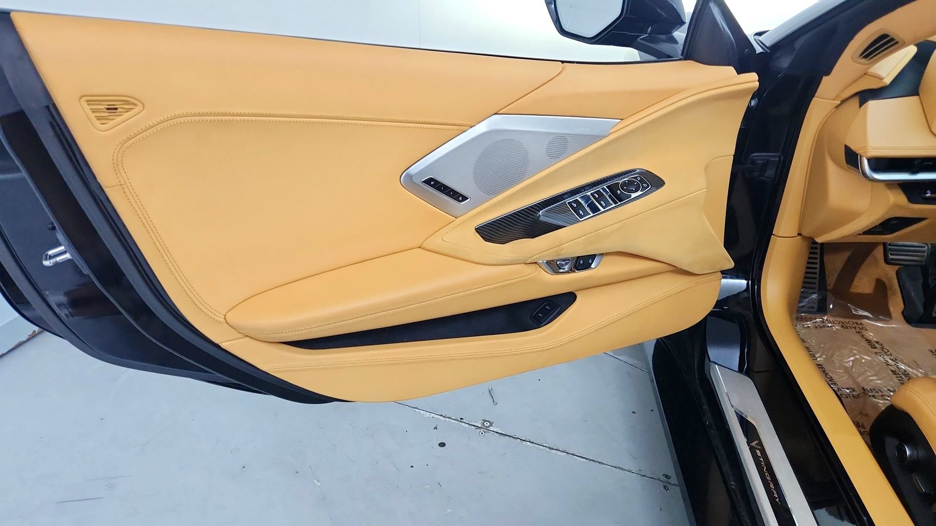 Certified 2023 Chevrolet Corvette Stingray Premium Conv w/ Z51 Performance Package RWD image 27