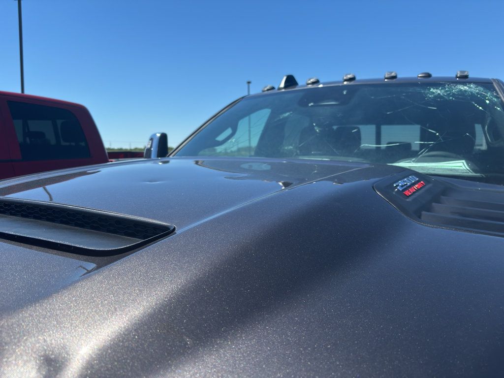 New 2026 RAM 2500 Laramie AWD/4WD image 39