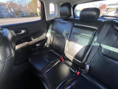 Used 2018 Jeep Compass Trailhawk w/ Leather Interior Group image 25