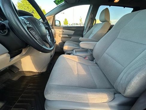 Used 2013 Honda Odyssey EX image 27