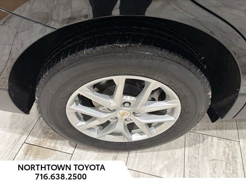 Used 2024 Chevrolet Equinox LT image 5