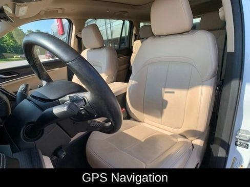 Used 2021 Jeep Grand Cherokee L Limited w/ Luxury Tech Group II AWD/4WD image 12
