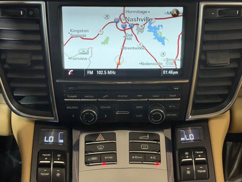 Used 2016 Porsche Panamera Edition image 32