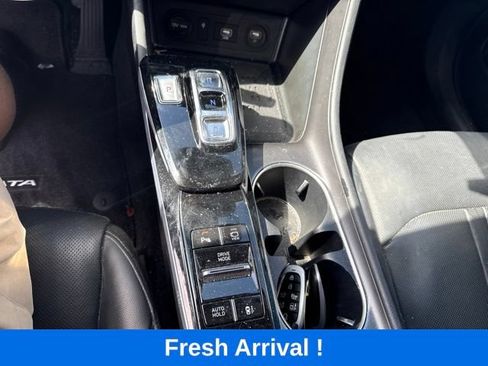 Used 2023 Hyundai Sonata Limited FWD image 8