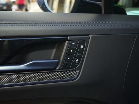 Used 2024 Porsche Cayenne Turbo GT image 32