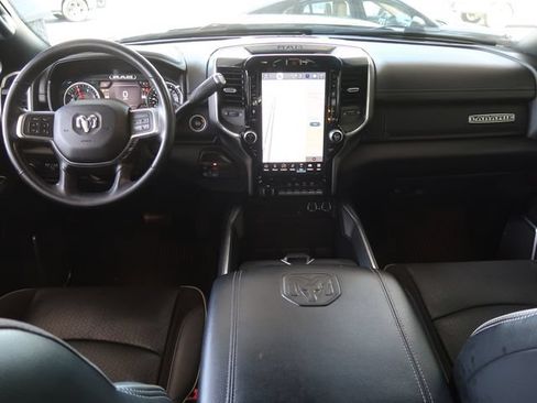 Used 2022 RAM 2500 Laramie AWD/4WD image 10