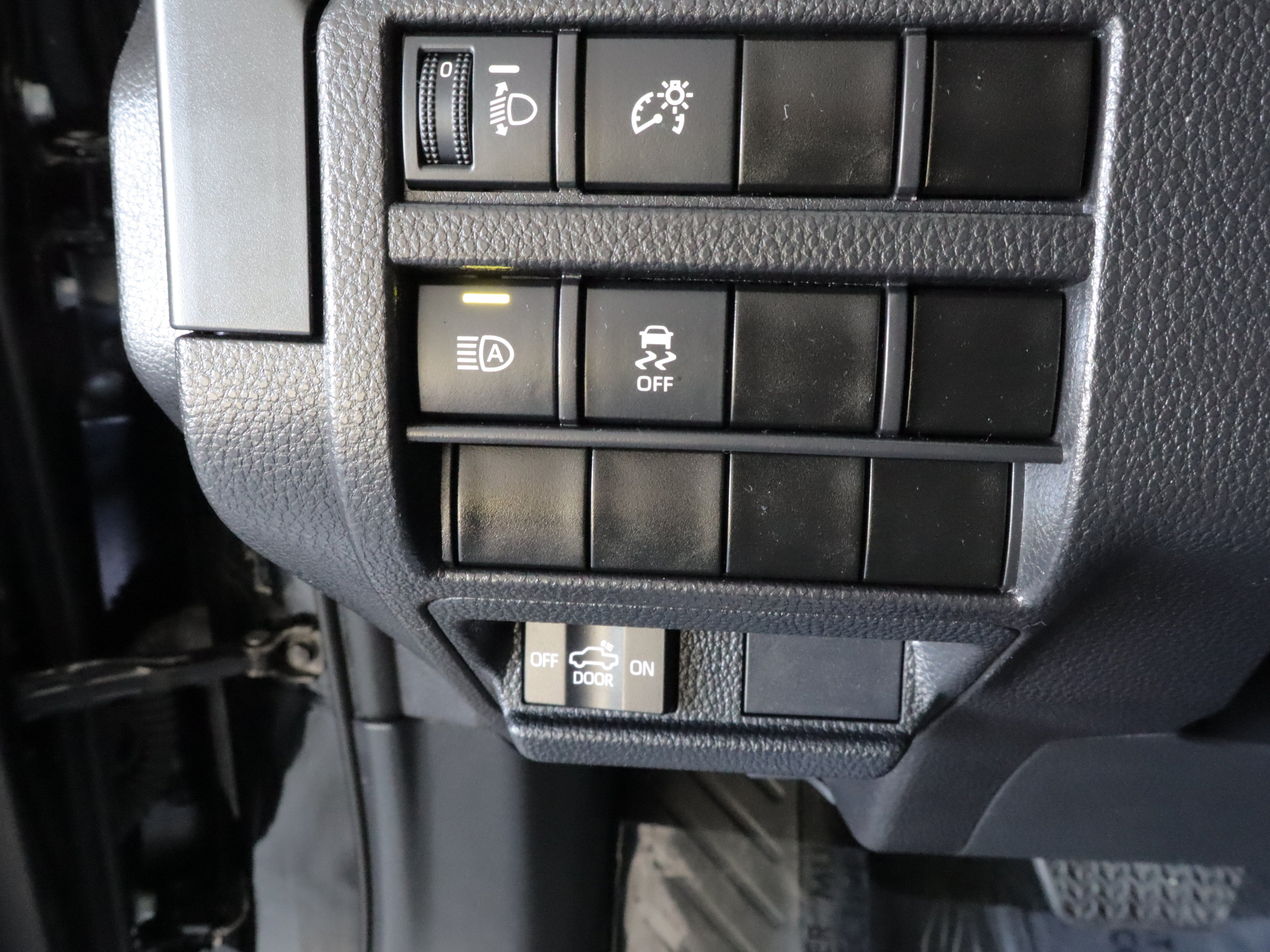 Used 2024 Toyota Tacoma SR RWD image 20