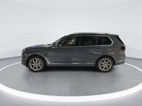 New 2026 BMW X7 xDrive40i image 5