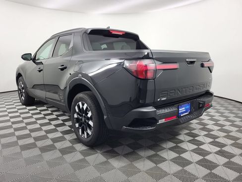 Used 2025 Hyundai Santa Cruz SEL AWD/4WD image 3