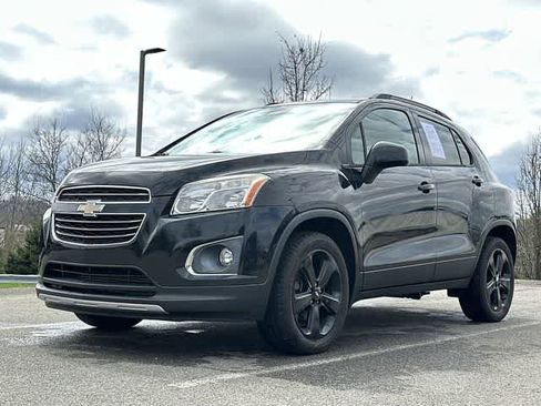 Used 2016 Chevrolet Trax LTZ w/ Midnight Edition image 19