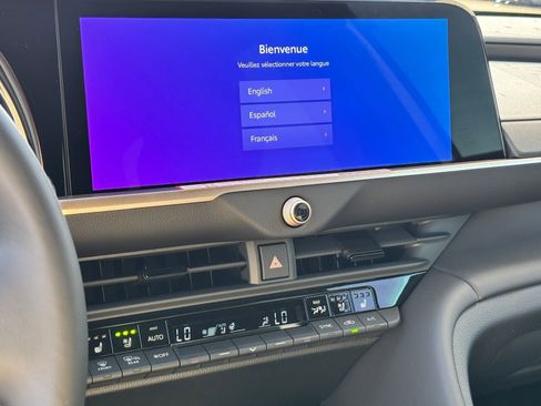 New 2026 Toyota Crown Signia image 22