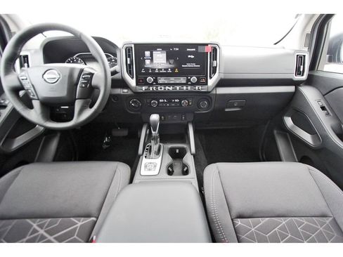 New 2026 Nissan Frontier SV w/ SV Convenience Package AWD/4WD image 7