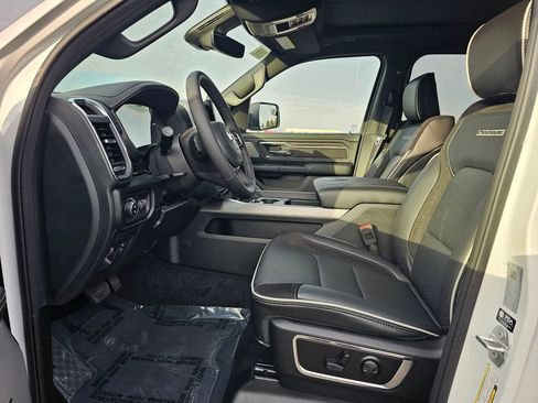 New 2026 RAM 1500 Laramie w/ Night Edition AWD/4WD image 11