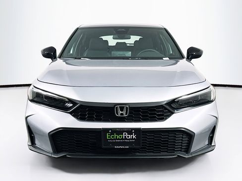 Used 2025 Honda Civic Sport image 2