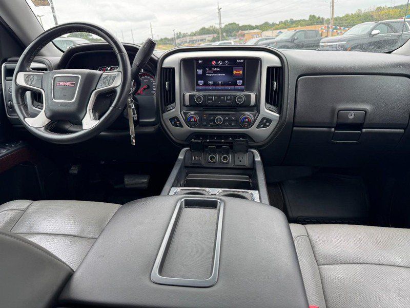 Used 2015 GMC Sierra 1500 SLT w/ Suspension Package, Off-Road AWD/4WD image 11