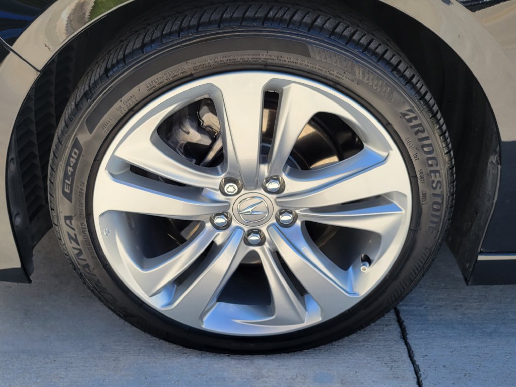 Used 2023 Acura TLX w/ Technology Package FWD image 4