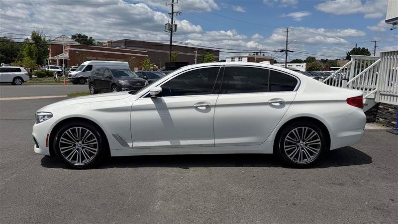 Used 2018 BMW 530i xDrive AWD/4WD image 3