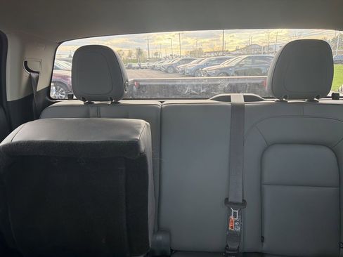 Used 2019 Chevrolet Colorado W/T w/ WT Convenience Package image 8