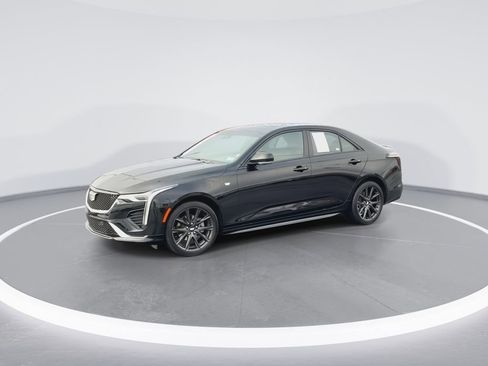 Used 2025 Cadillac CT4 Sport w/ Climate Package image 4