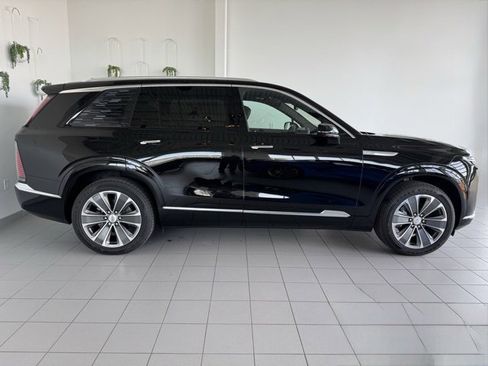 New 2026 Cadillac Vistiq Luxury image 32