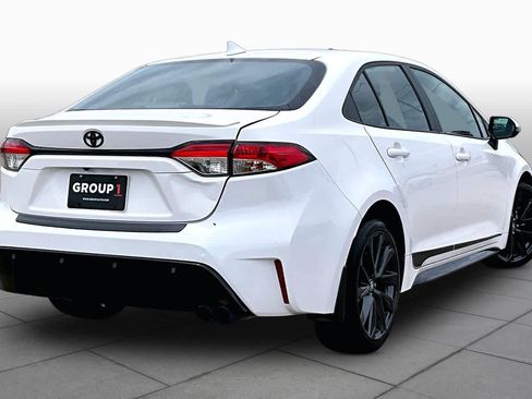 Used 2024 Toyota Corolla SE FWD image 12
