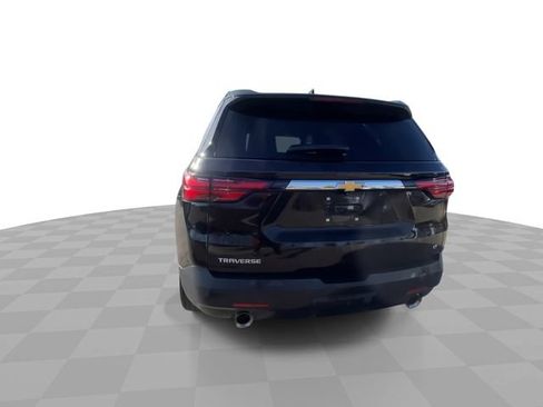 Used 2023 Chevrolet Traverse LT w/ LPO, Floor Liner Package FWD image 9