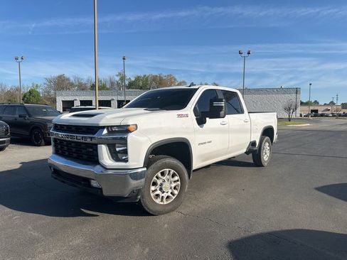 Used 2023 Chevrolet Silverado 2500 LT w/ Convenience Package image 15